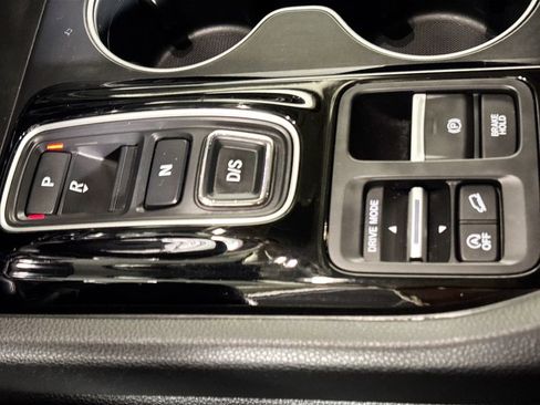 Certified 2023 Honda Pilot Elite image 19