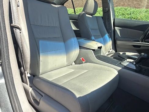 Used 2010 Honda Accord EX-L image 25