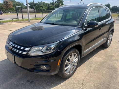 Used 2016 Volkswagen Tiguan SE FWD image 13