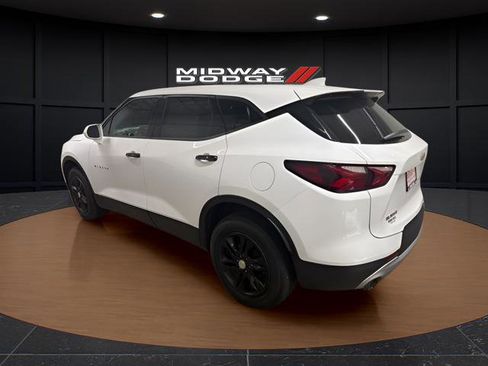 Used 2020 Chevrolet Blazer LT FWD image 3