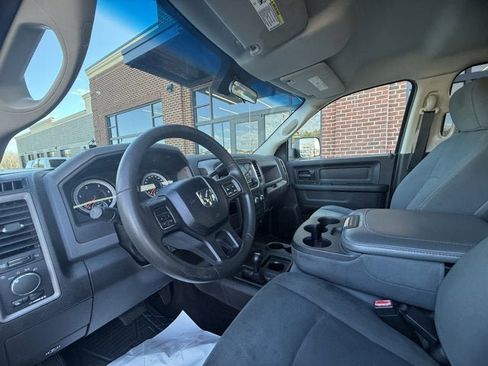 Used 2014 RAM 2500 Tradesman w/ Chrome Appearance Group image 20