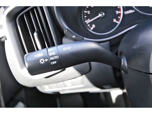 Used 2024 MAZDA CX-50 AWD 2.5 S w/ Preferred Package image 15