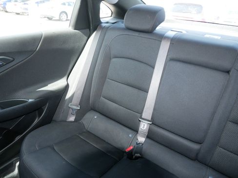Used 2024 Chevrolet Malibu LT FWD image 12