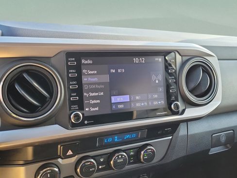Used 2022 Toyota Tacoma SR5 image 18