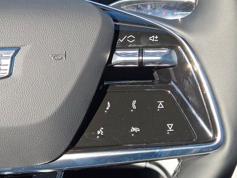 New 2026 Cadillac Lyriq Premium Luxury image 35