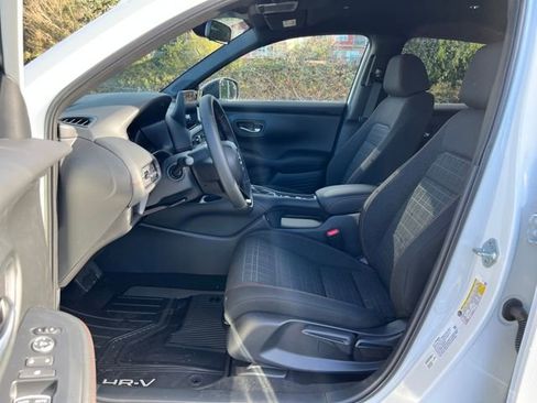 New 2026 Honda HR-V Sport image 15