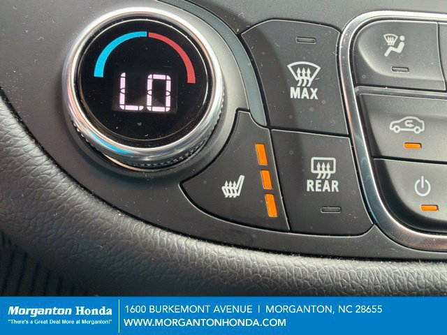 Used 2022 Chevrolet Malibu LT w/ Leather Package FWD image 22