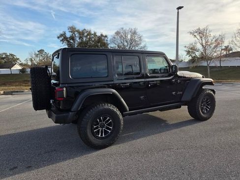 New 2026 Jeep Wrangler Unlimited Rubicon w/ Xtreme 35 Tire Package AWD/4WD image 13