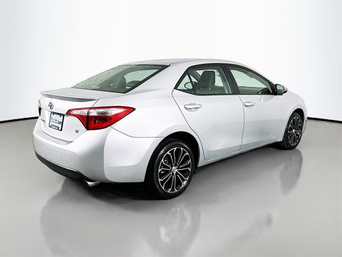 Used 2014 Toyota Corolla S image 7