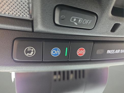 Used 2024 GMC Sierra 2500 AT4X AWD/4WD image 20