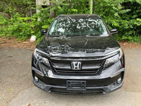 Used 2021 Honda Pilot Special Edition image 2