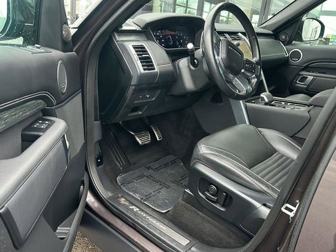 Used 2021 Land Rover Discovery HSE R-Dynamic AWD/4WD image 11