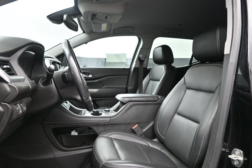 Used 2021 GMC Acadia SLT FWD image 15