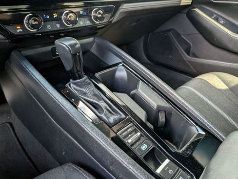 Used 2024 Honda Accord Sport image 23