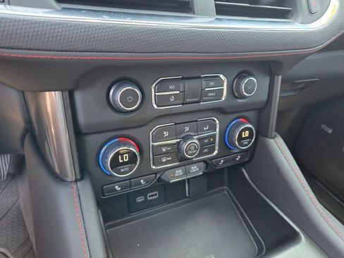 Used 2024 Chevrolet Tahoe RST w/ Luxury Package AWD/4WD image 28
