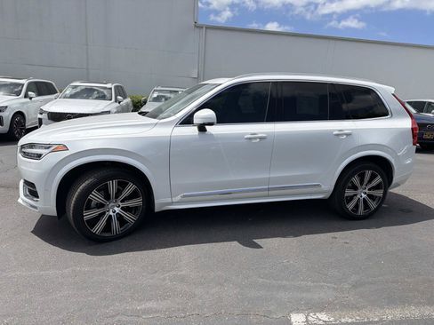 Certified 2023 Volvo XC90 B6 Ultimate w/ Protection Package Premier AWD/4WD image 8