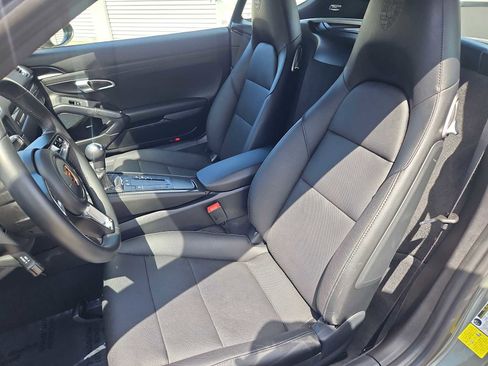 Certified 2025 Porsche 718 Cayman RWD image 15