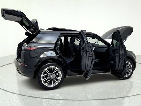 Used 2025 Land Rover Range Rover Evoque S AWD/4WD image 19