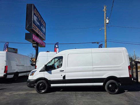 Used 2022 Ford Transit 250 Medium Roof AWD w/ Load Area Protection Package image 4