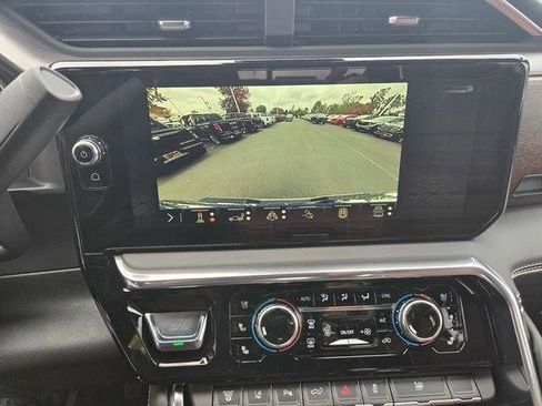 New 2026 GMC Sierra 3500 Denali Ultimate AWD/4WD image 12