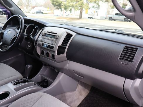 Used 2009 Toyota Tacoma 4x4 Double Cab image 17