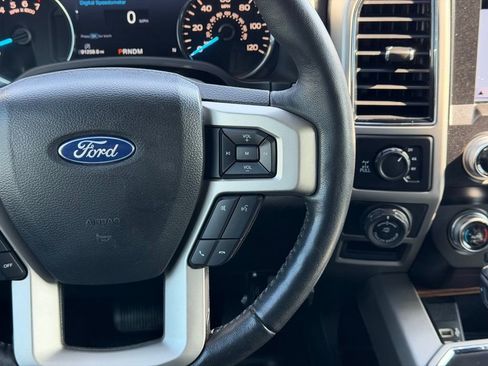 Used 2019 Ford F150 Lariat w/ Equipment Group 502A Luxury image 21