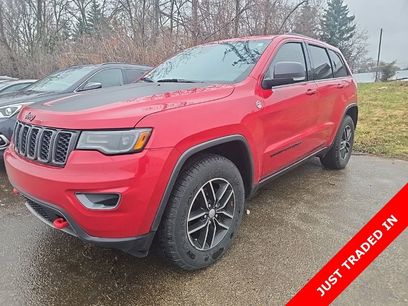 Used 2017 Jeep Grand Cherokee Trailhawk w/ Trailhawk Luxury Group
