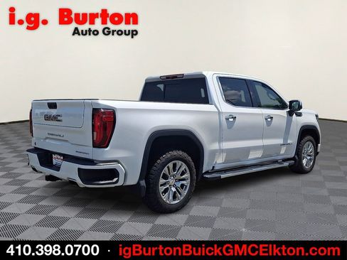 Used 2022 GMC Sierra 1500 Denali AWD/4WD image 6