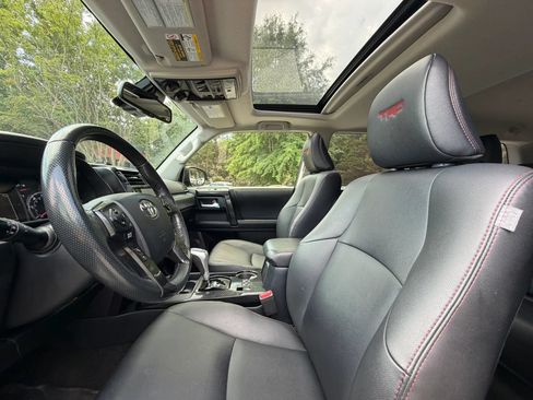 Used 2023 Toyota 4Runner TRD Off-Road Premium w/ Off Road Premium Plus Package AWD/4WD image 13