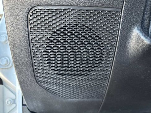 Used 2019 Jeep Wrangler Unlimited Rubicon image 29