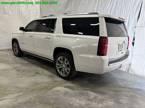 Used 2018 Chevrolet Suburban Premier AWD/4WD image 7