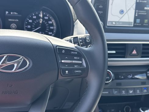 Used 2021 Hyundai Kona Ultimate FWD image 29