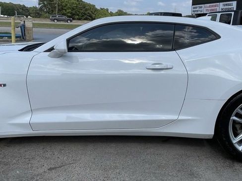 Used 2019 Chevrolet Camaro LT w/ RS Package image 7
