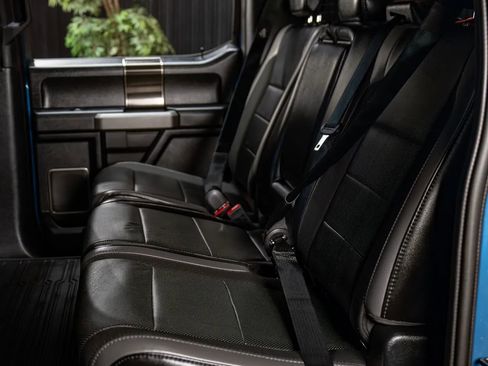 Used 2019 Ford F150 Raptor w/ Equipment Group 802A Luxury image 15