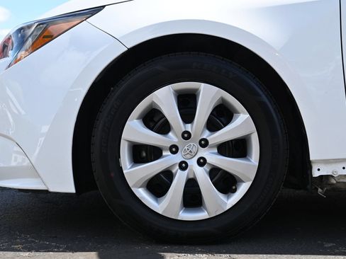 Used 2023 Toyota Corolla LE FWD image 28