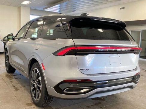 New 2026 Lincoln Nautilus Reserve image 28