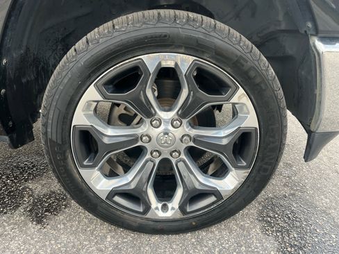 Used 2019 RAM 1500 Limited w/ Advanced Safety Group image 28