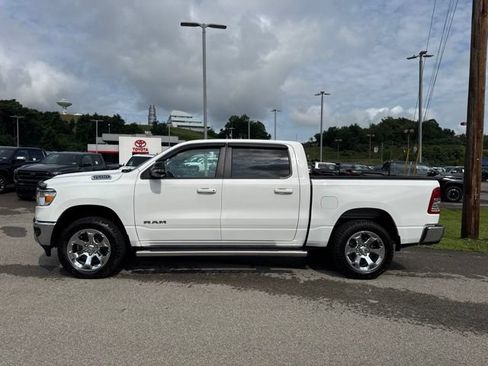 Used 2022 RAM 1500 Big Horn AWD/4WD image 3