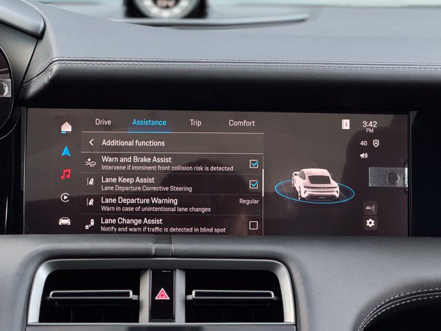 New 2025 Porsche Taycan 4S AWD/4WD image 32