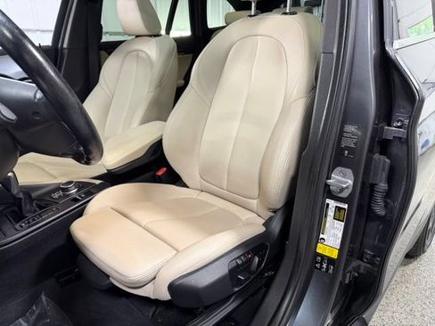 Used 2018 BMW X1 xDrive28i w/ Convenience Package AWD/4WD image 23