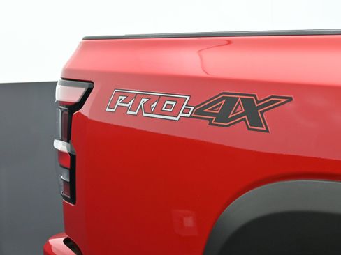 Used 2023 Nissan Frontier PRO-4X w/ Pro-4X Premium Package image 44