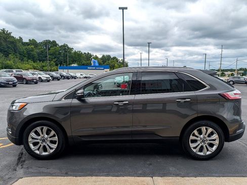 Used 2020 Ford Edge Titanium image 5