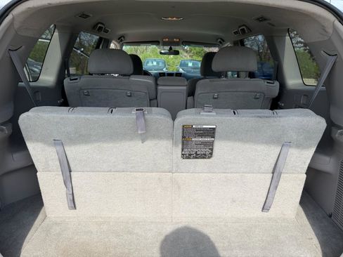 Used 2011 Toyota Highlander FWD 4dr V6 Base w/ Tech Pkg image 15