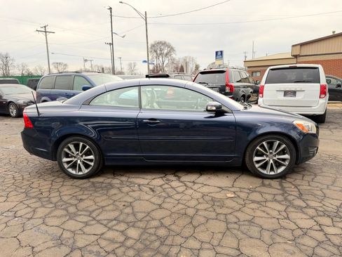 Used 2012 Volvo C70 T5 image 22
