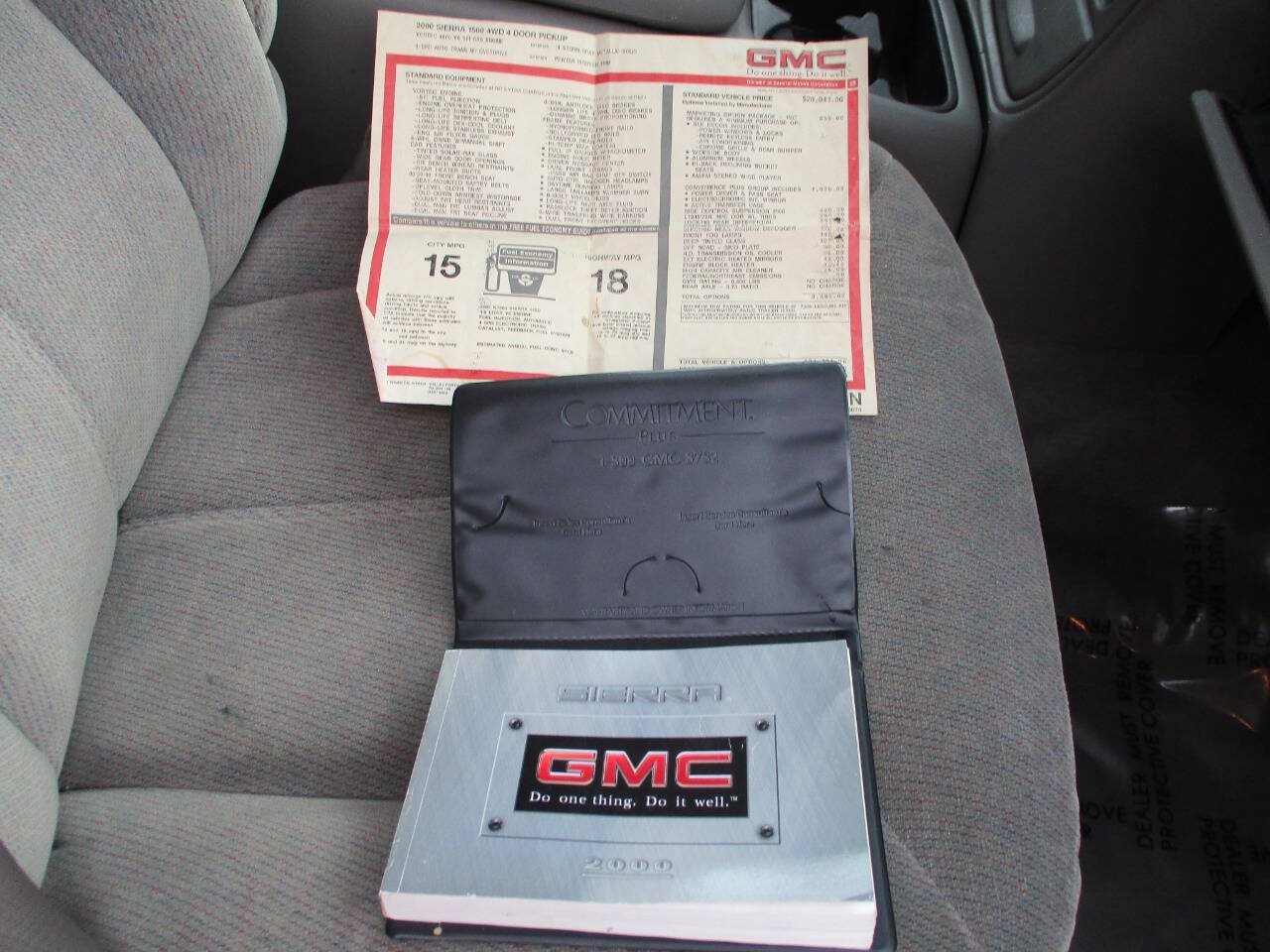 Used 2000 GMC Sierra 1500 4x4 Extended Cab w/ Convenience Plus Group image 25