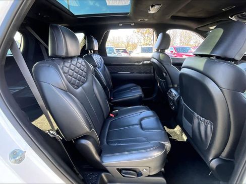 Used 2021 Hyundai Palisade Calligraphy w/ Cargo Package image 19
