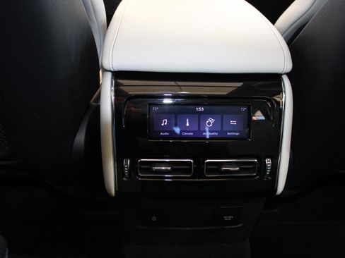 Used 2025 Lincoln Aviator 2WD image 11