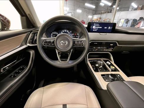 Used 2024 MAZDA CX-90 3.3 Turbo w/ Premium Package AWD/4WD image 4