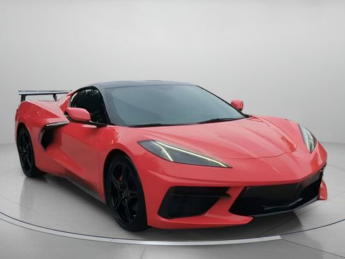 Used 2021 Chevrolet Corvette Stingray Coupe w/ 1LT RWD image 4