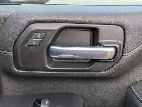 Used 2022 GMC Sierra 2500 SLE w/ SLE Value Package; image 34